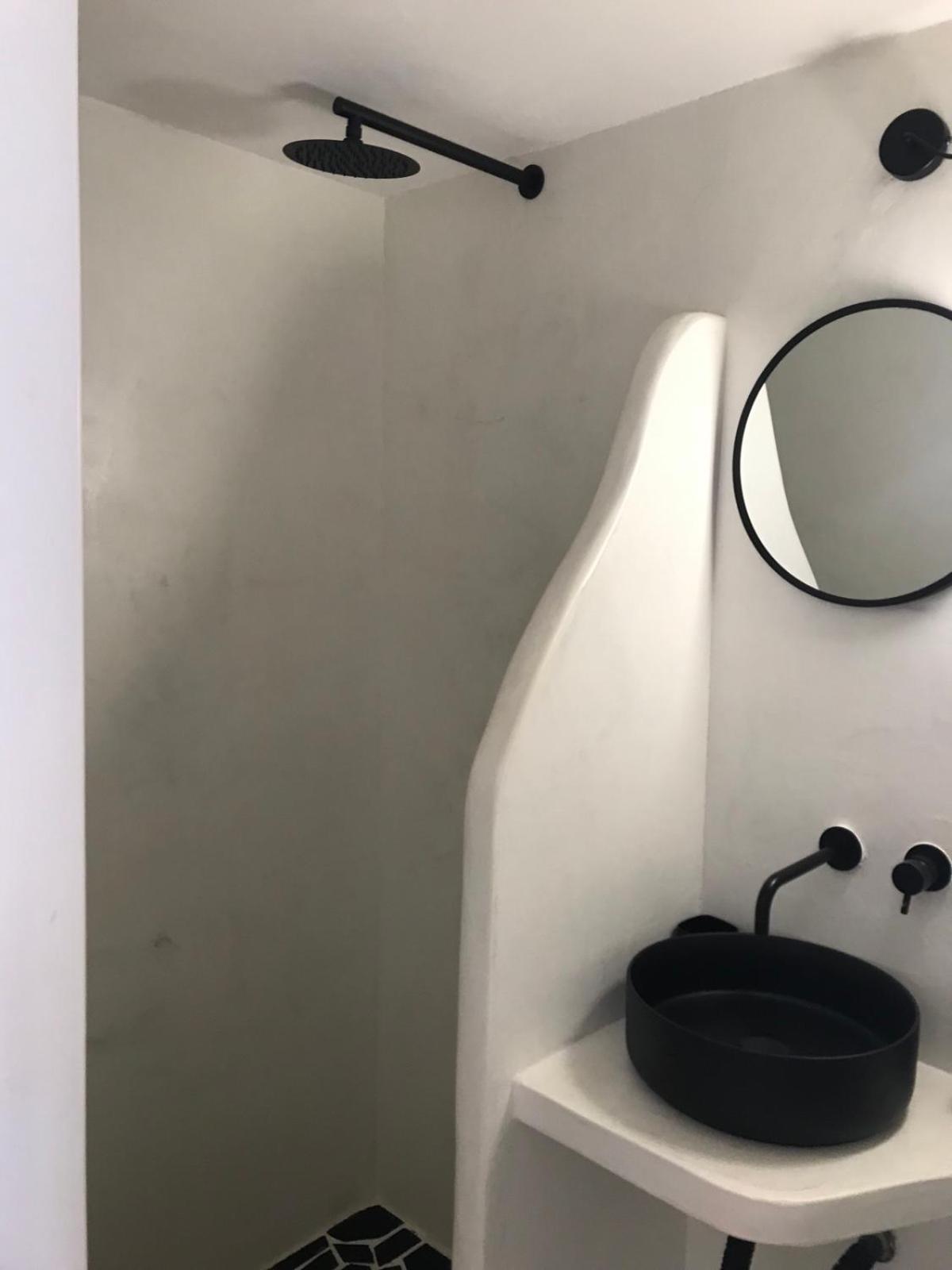 Morpheus Rooms Kini Ngoại thất bức ảnh